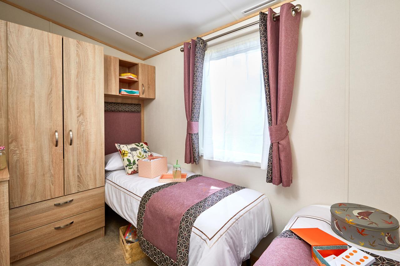 Jasmine Park Hotel Snainton ภายนอก รูปภาพ